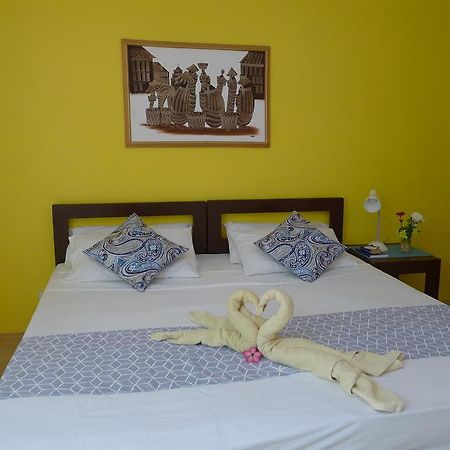 By The Bay, Jacana Bed & Breakfast Puerto Princesa Exterior photo