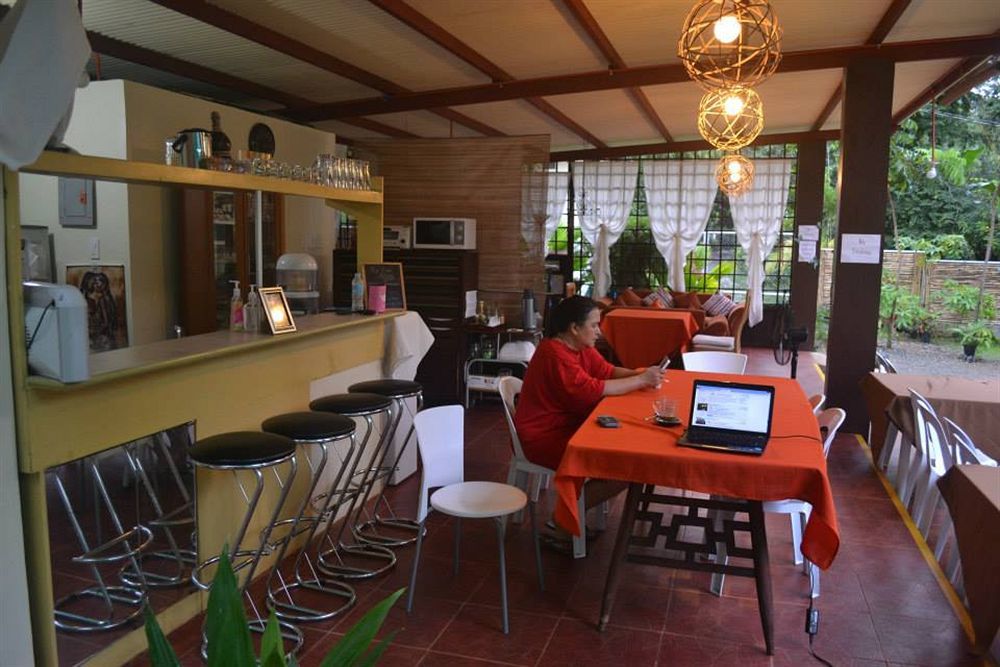 By The Bay, Jacana Bed & Breakfast Puerto Princesa Exterior photo
