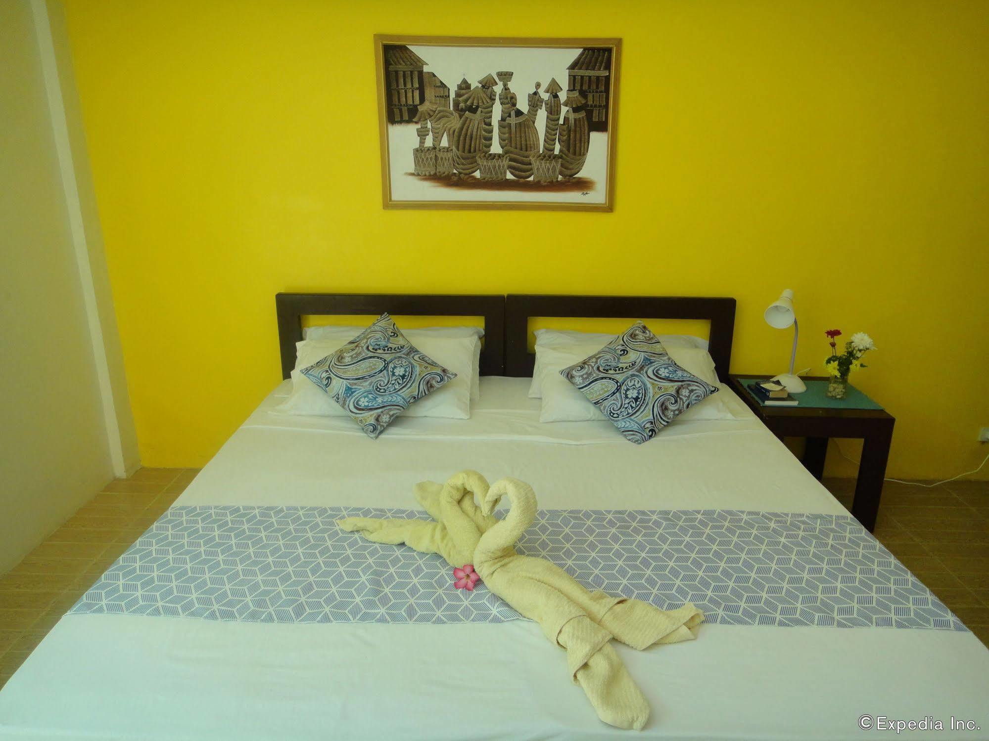 By The Bay, Jacana Bed & Breakfast Puerto Princesa Exterior photo