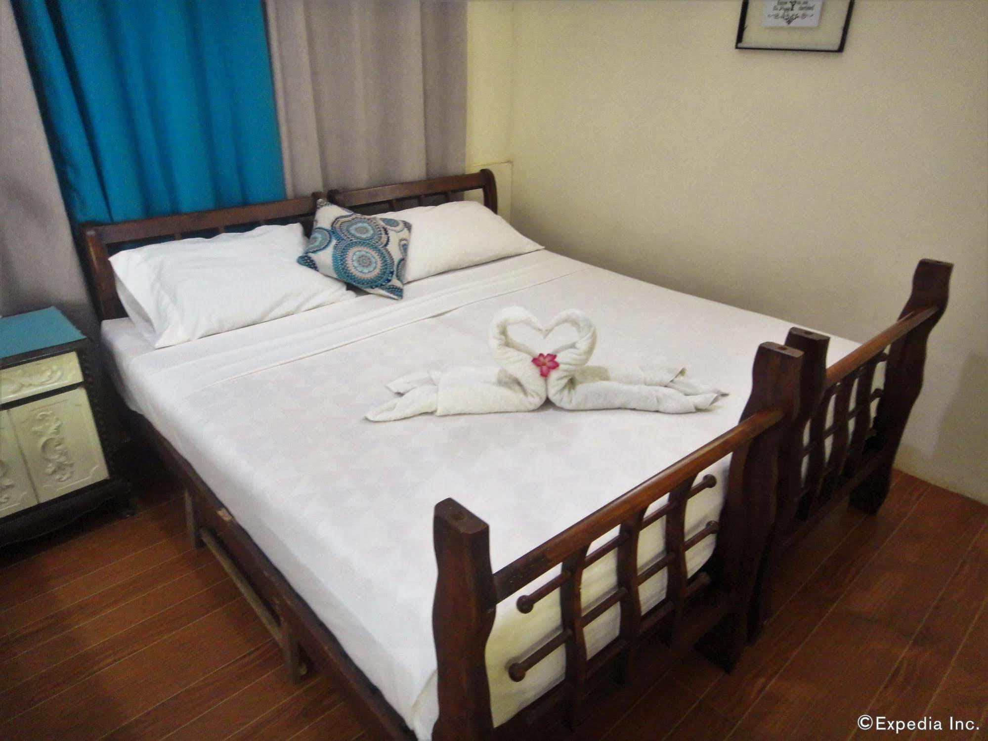 By The Bay, Jacana Bed & Breakfast Puerto Princesa Exterior photo